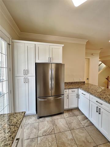 Building Photo - 5808 La Vista Dr