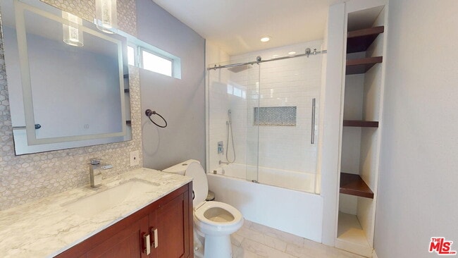 Building Photo - 2629 Meguiar Dr