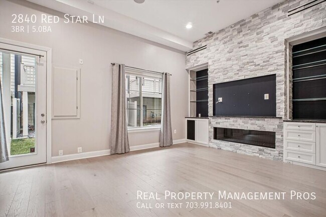 Building Photo - 2840 Red Star Ln