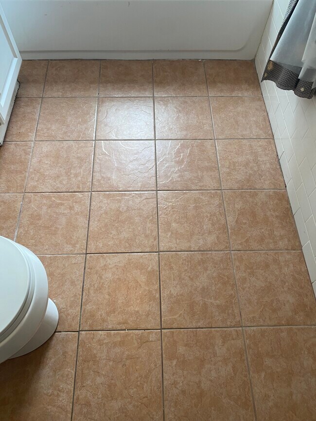 Building Photo - 71 Milton Ave