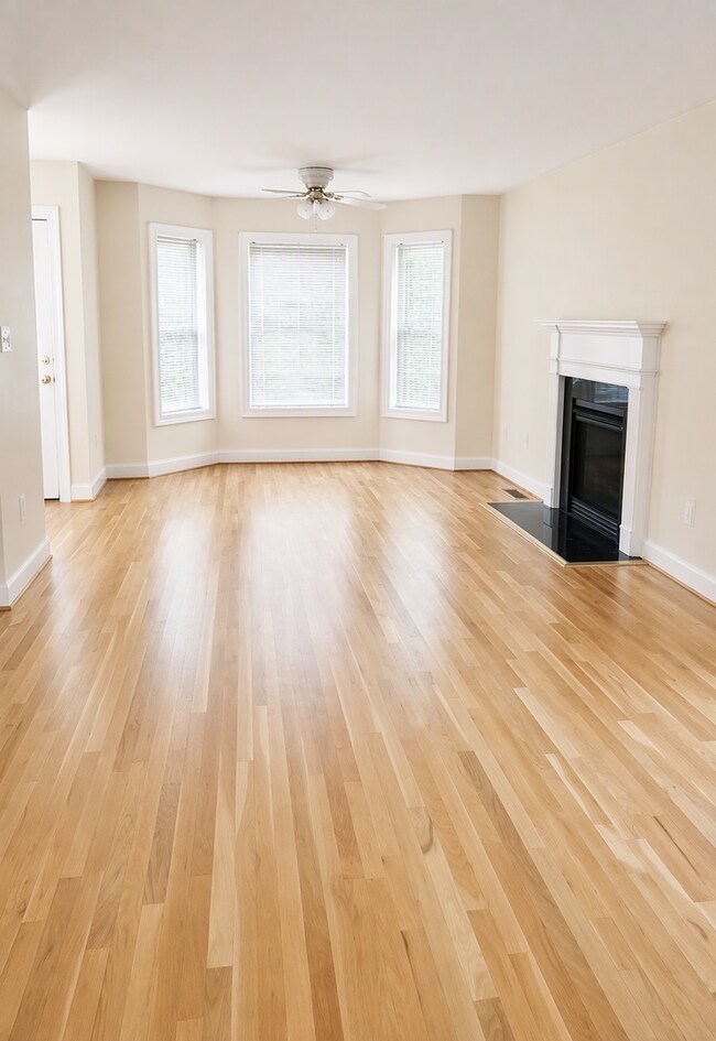 Building Photo - 104 Barbour Dr