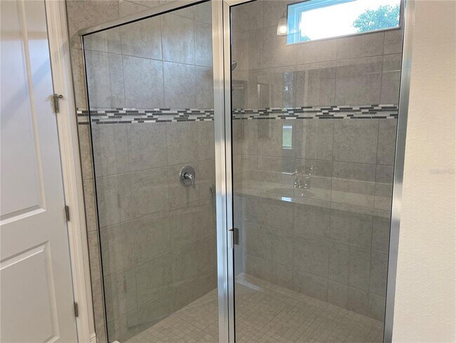 Building Photo - 10060 Dolphin Gull Cir