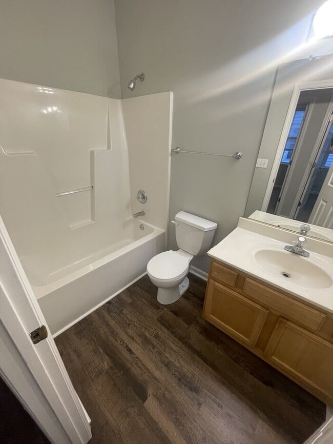 Building Photo - 3 bd 2 ba Ranch house