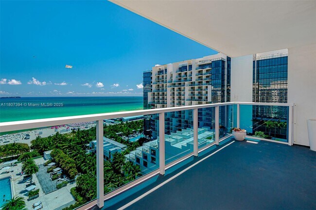Building Photo - 2301 Collins Ave