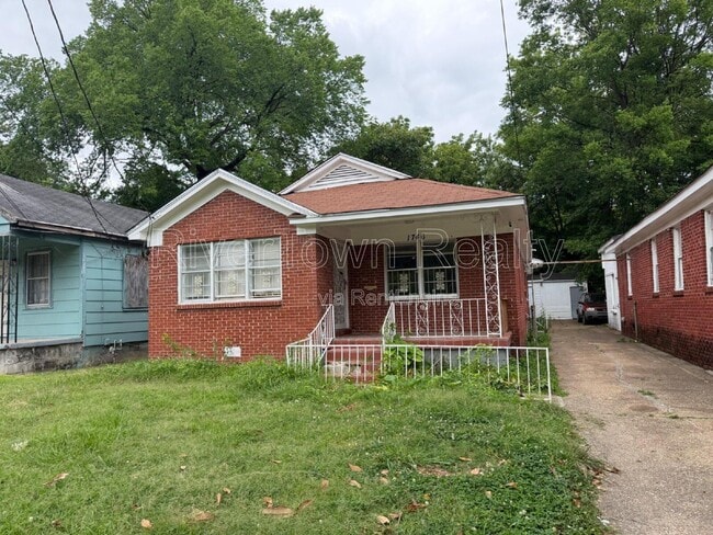 Building Photo - 1746 Eldridge Ave