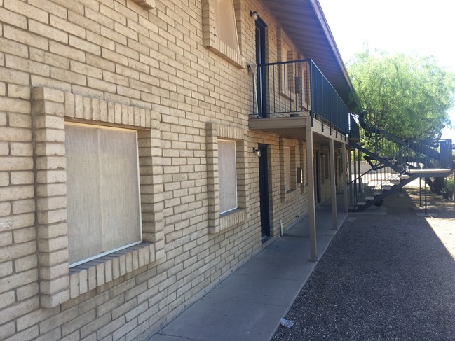 Building Photo - Mountain Springs Apartments