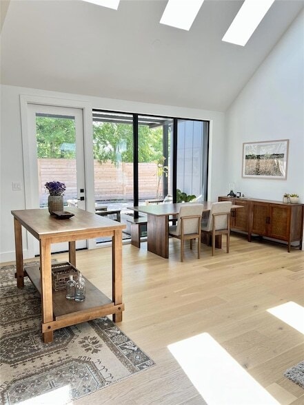 Building Photo - 7809 Mullen Dr