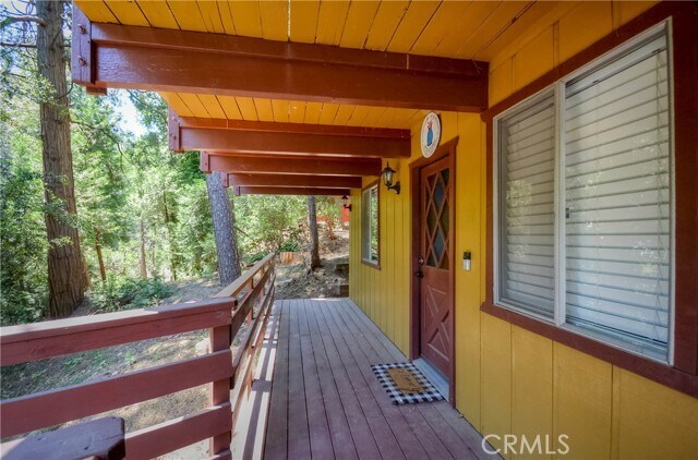 Building Photo - 828 Fern Dr