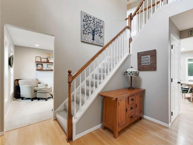 Building Photo - Spacious Like-New 2-Story with Office, Fireplace, Sunroom, Gourmet Kitchen & More!