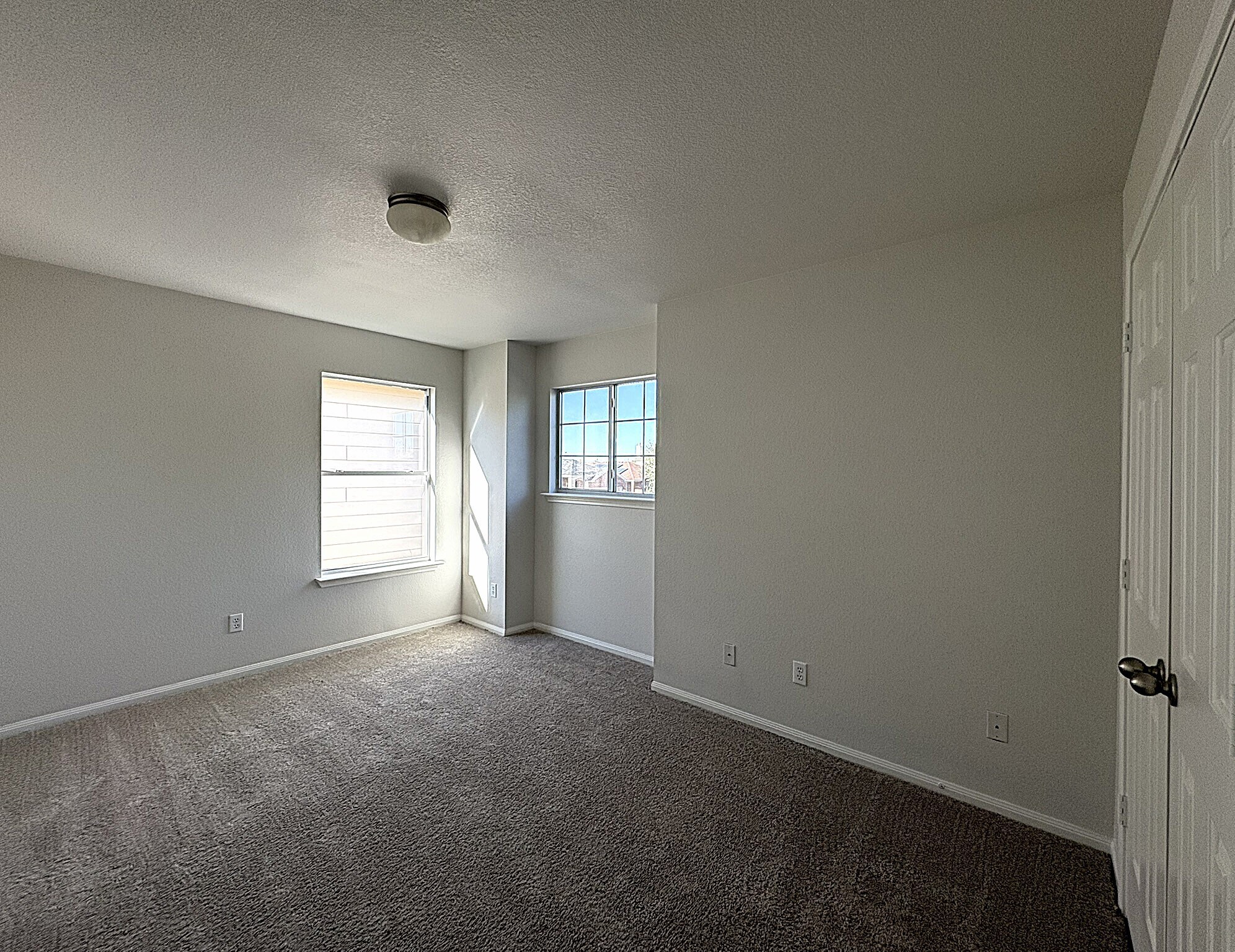 Building Photo - 6502 Griffith Loop