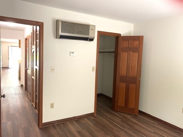 Building Photo - Los Caballeros #119-A