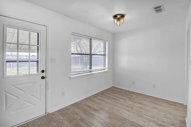 Building Photo - 324 Allenwood Dr