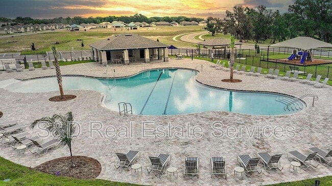 Building Photo - 2674 Red Egret Dr