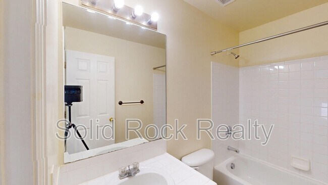 Building Photo - 4656 Canyon Wren Ln
