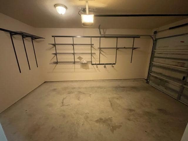 Building Photo - 1109 Tiki Too Ave