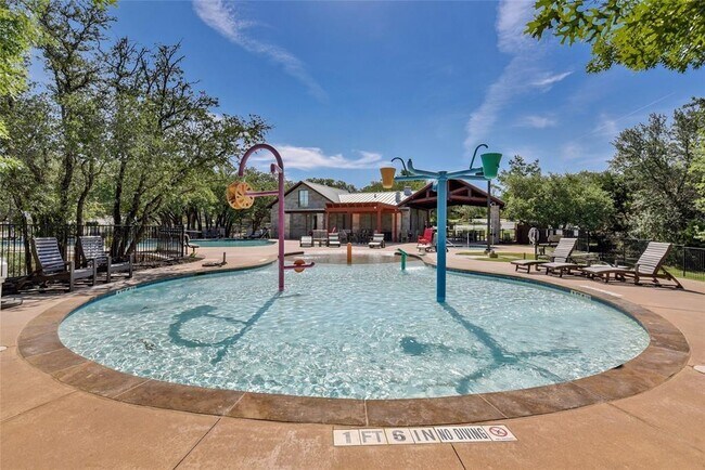 Building Photo - 3604 Pine Needle Cir