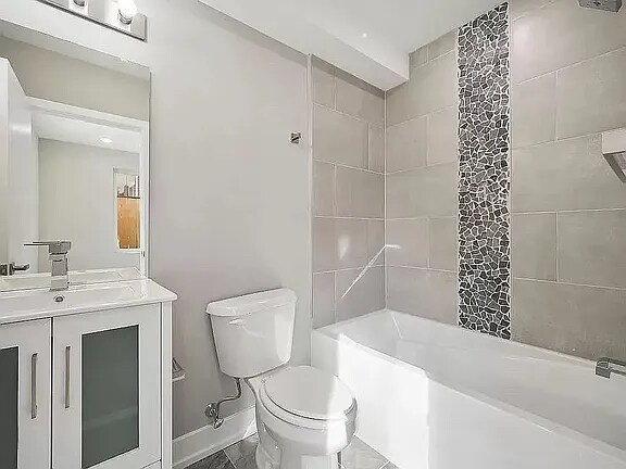 Building Photo - 649 N 35th St