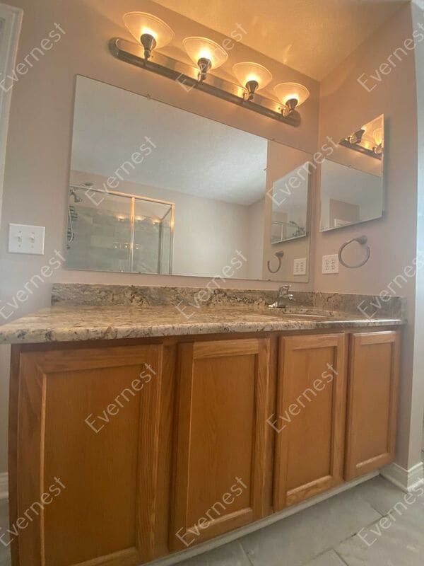 Building Photo - 6168 Ashtead Dr