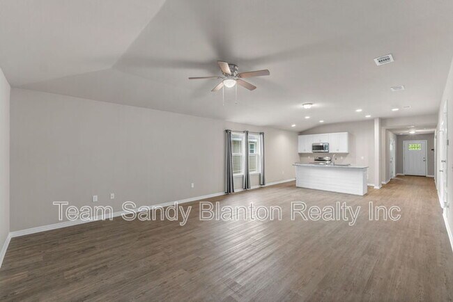 Building Photo - 3210 Electra Dr