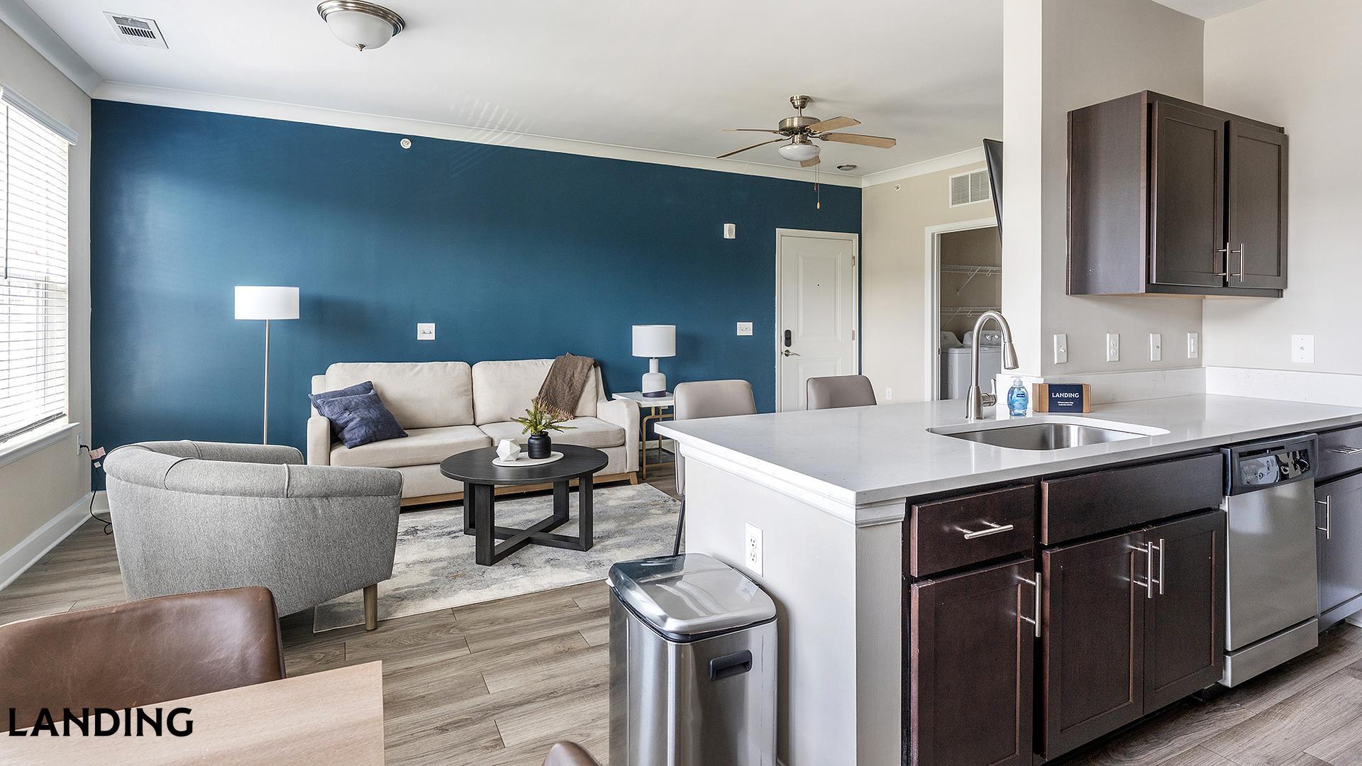 Building Photo - 195 N Creek Dr