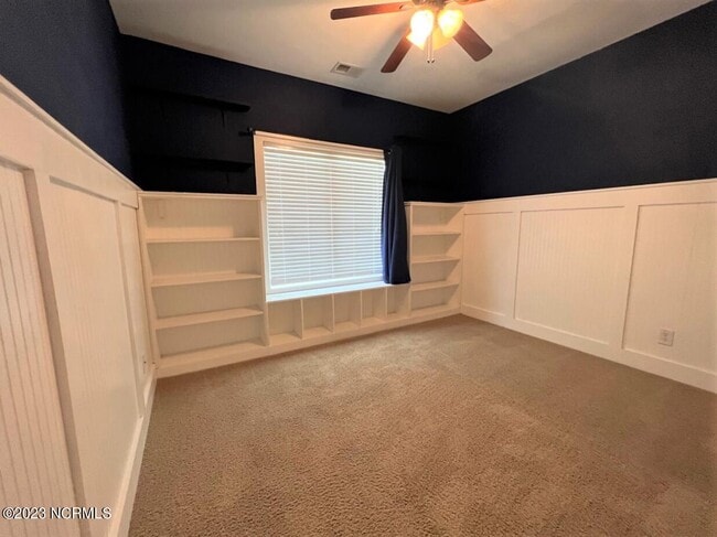 Building Photo - 2239 E Indiana Ave