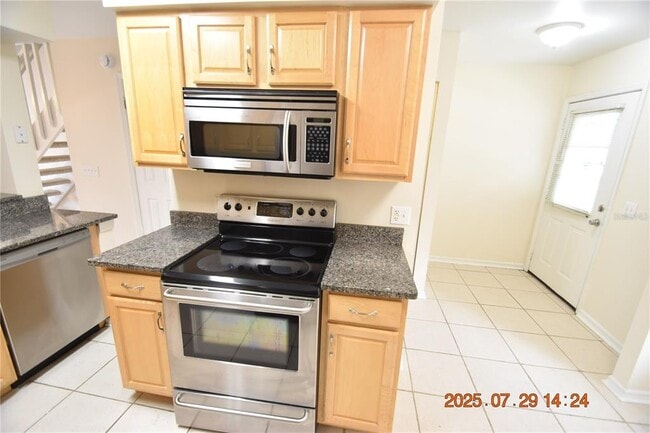 Building Photo - 16539 Lake Brigadoon Cir