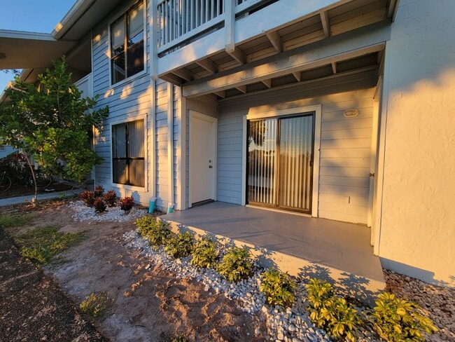 Building Photo - 455 US-19 ALT