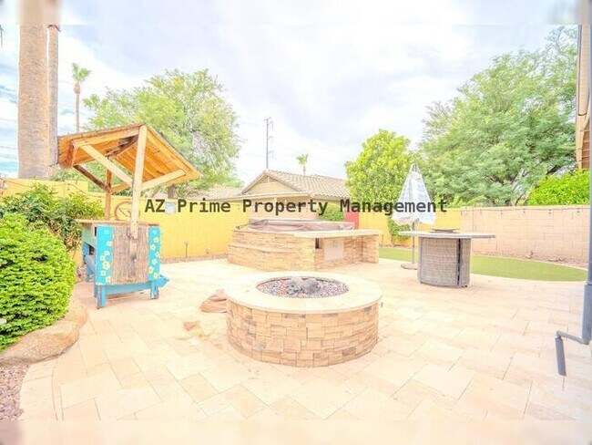 Building Photo - 3321 E Blackhawk Dr