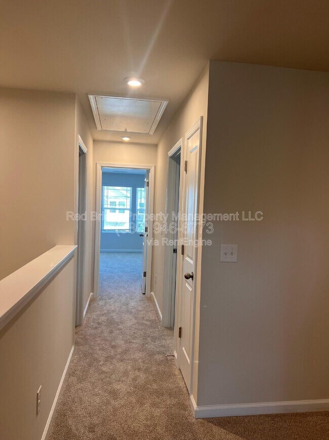 Building Photo - 5108 Carrick St