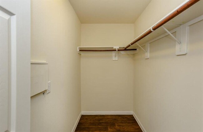 Building Photo - 11418 El Diamante Dr