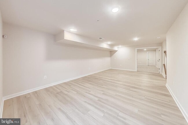 Building Photo - 13317 Petrel St