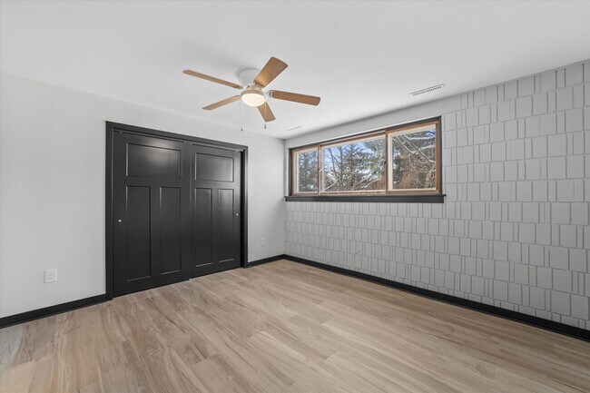 Building Photo - 666-668 Hearne Ct.