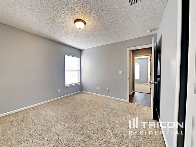 Building Photo - 1149 Creeks Ridge Rd