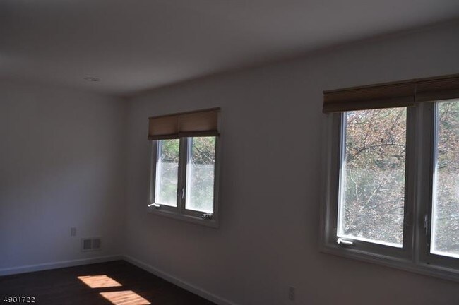 Building Photo - 77 Patriots Rd