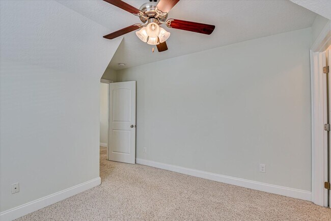Building Photo - 5564 Connor Dr