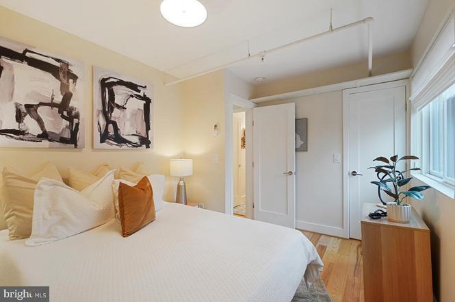 Bedroom with east-facing window - 1514 Newton St NW