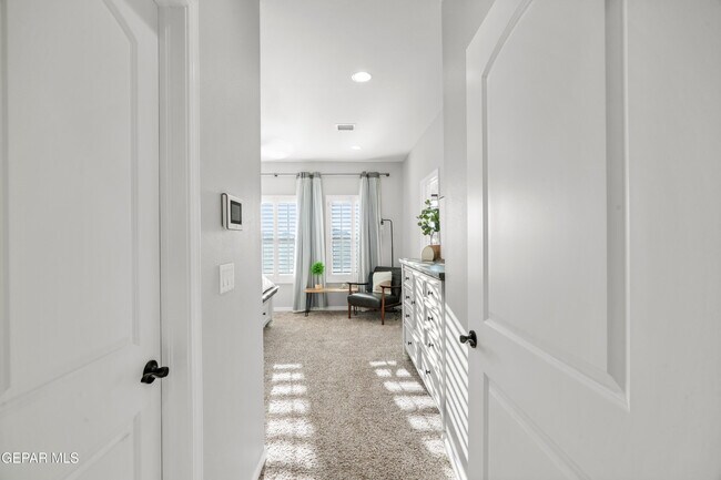 Building Photo - 825 Acton St