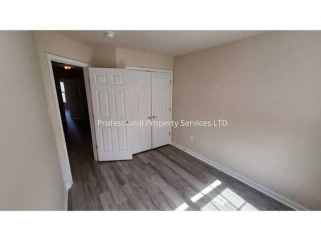 Building Photo - Price Correction! Luxury Townhome In The Villages Of Urbana