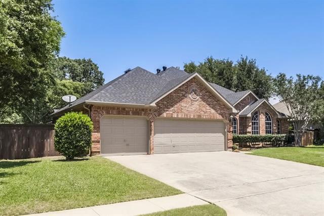 Building Photo - 1208 Crepe Myrtle Dr