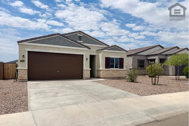 Building Photo - 5Bed/3Bath House at Northern Pkwy/El Mirage Rd! Ready for Immediate Move-In!