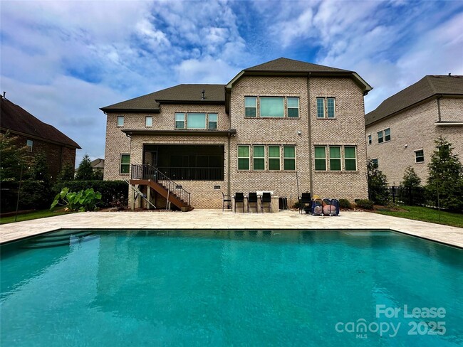 Building Photo - 929 Terramore Ln