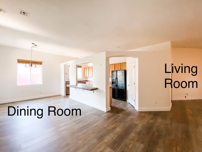 Building Photo - Beautiful 3 Bed/2 Bath home!