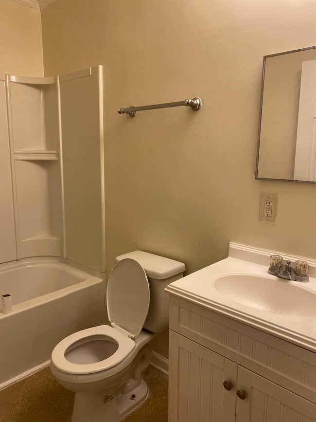 Building Photo - 1673 Audrey Pl NW