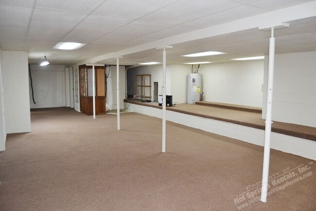 Building Photo - Carmona Area | Home | 71ColLWy