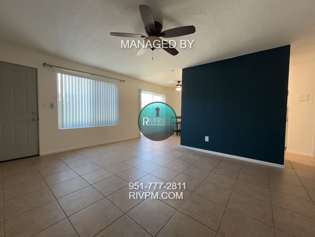 Building Photo - CHARMING 2-BEDROOM CONDO FOR RENT IN RIVER...