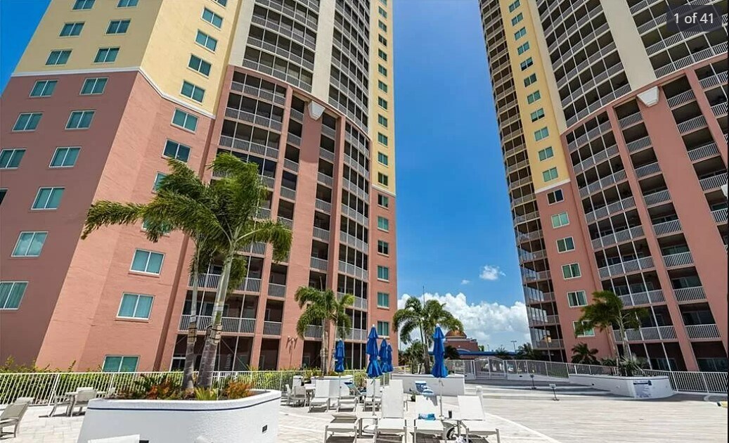 Building Photo - 2743 1st St