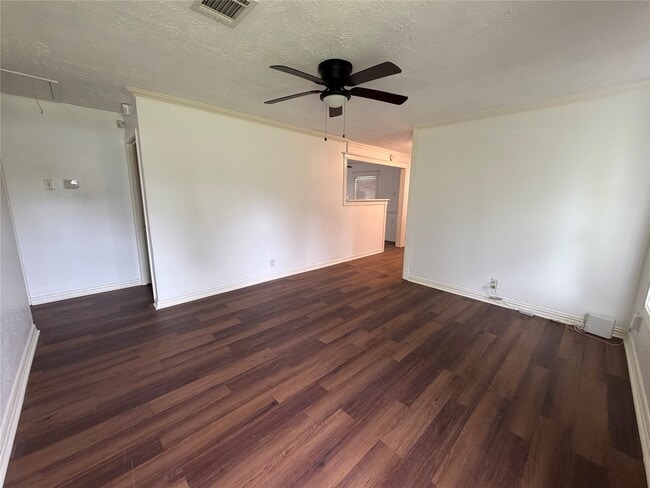 Building Photo - 7822 Richland Dr