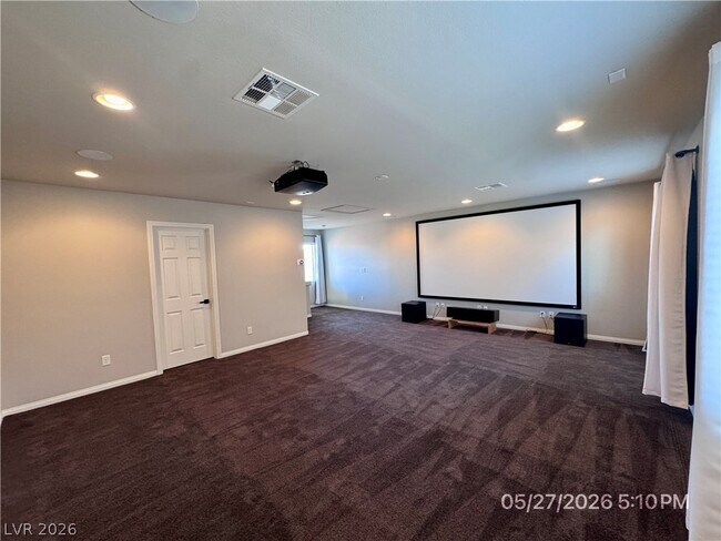 Building Photo - 8115 S Sorrel St