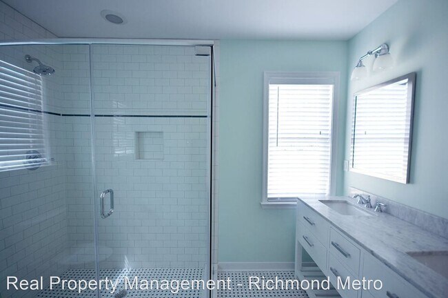 Building Photo - 4 br, 2.5 bath House - 4509 Cutshaw Avenue