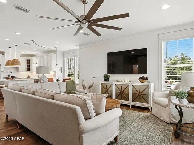 Building Photo - 3555 Sanctuary Dr